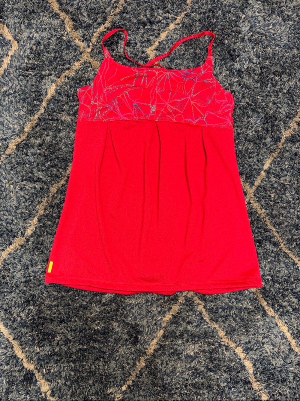 LOLE activewear Women’s Red Active Tank Top built in bra- size Medium
